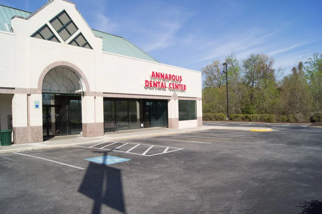 Annapolis Dental Center building exterior with parking